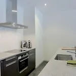 아파트 Modern By Interhome