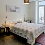 아파트 Modern By Interhome