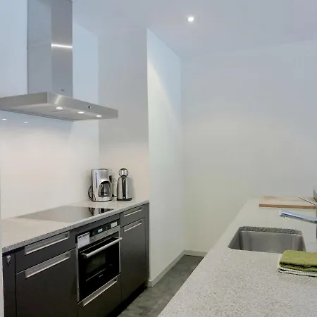 아파트 Modern By Interhome